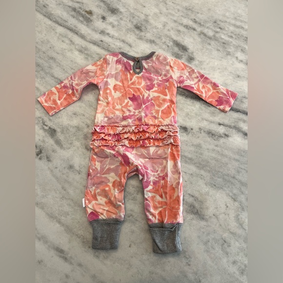 Burt’s Bees Baby Pink Floral Romper 0-3 Months - Picture 2 of 3